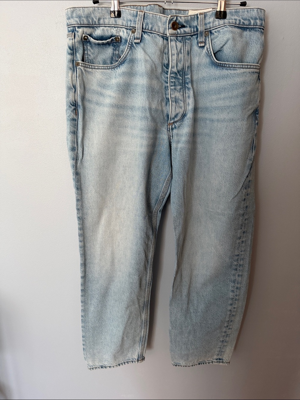 Rag & Bone Mens's Light Wash Men’s Jeans - Classic Relaxed Fit SZ 33